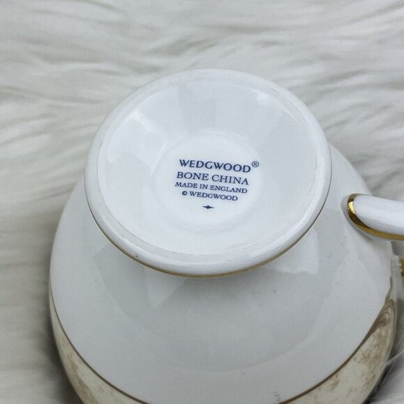 Wedgwood Cornucopia Cup and Saucer Set Bone China 1995 From England - Picture 16 of 16